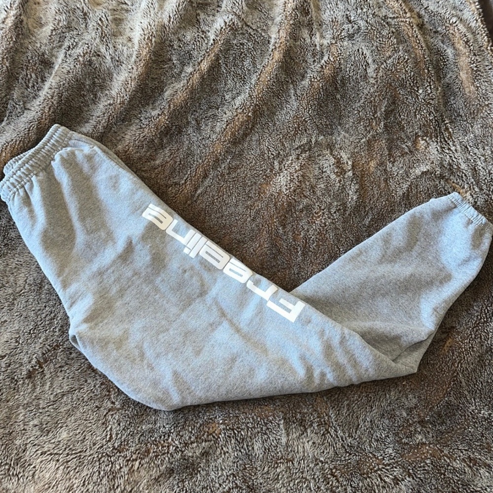 Freeline surf shop Santa Cruz sweatpants